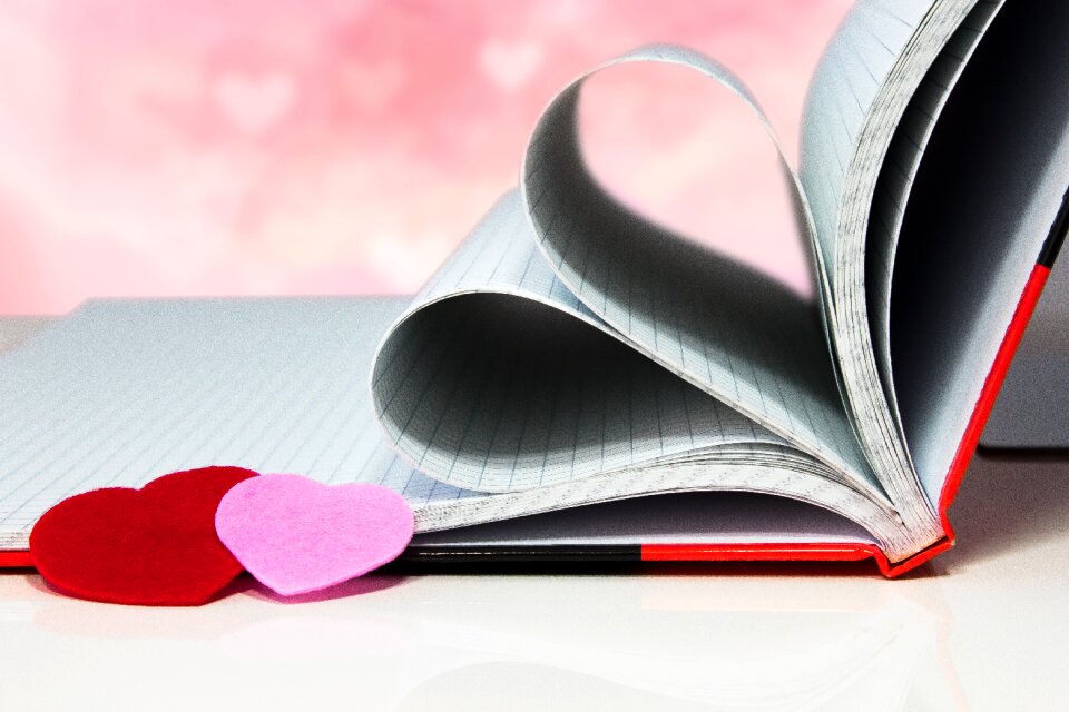 Heart amorous paper