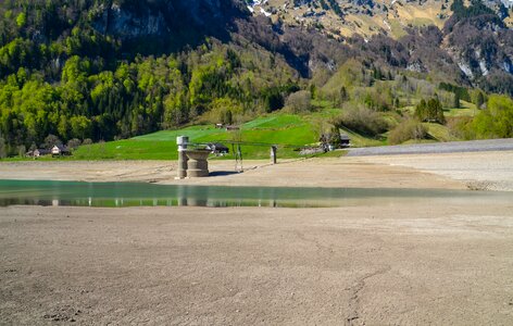 Reservoir bergsee lake klöntal photo