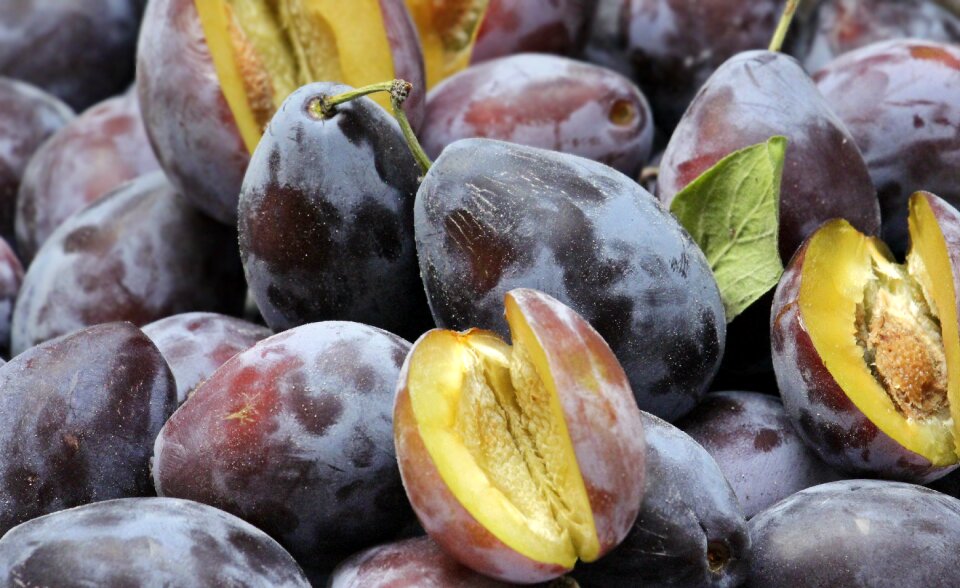 Ripe violet food