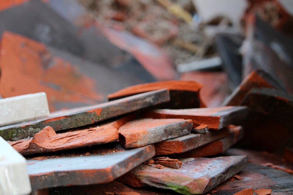 Construction recycling clay tiles