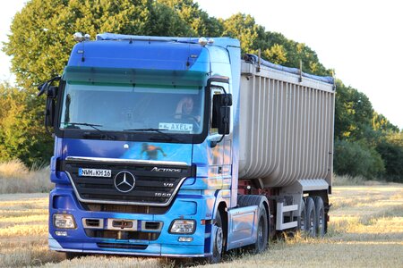 Work vehicle out