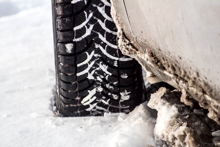 Car tire way