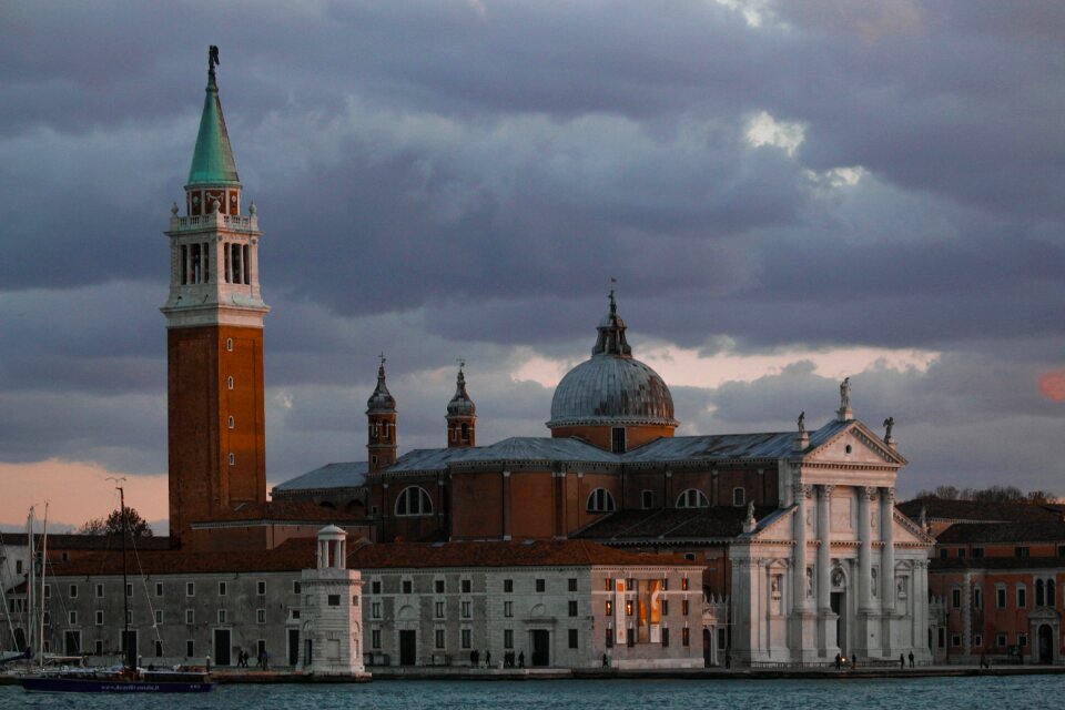 Sea italy church