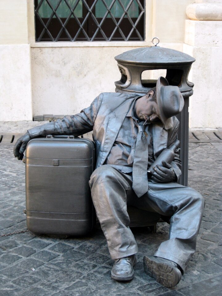 Living statue rome italy