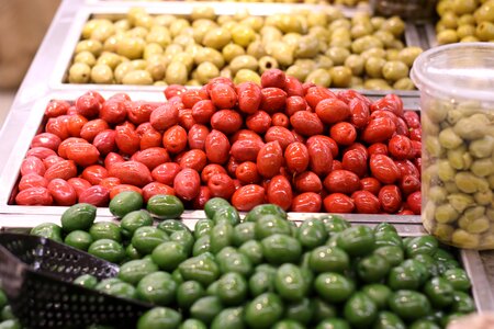 Healthy red green