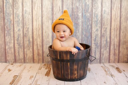 Hat bucket wood