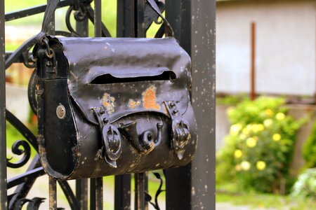 Correspondence old delivery