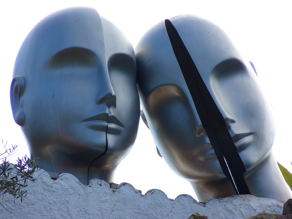 Head heads dalí