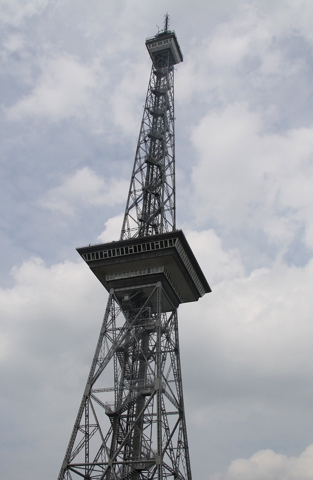 Radio tower tower berlin