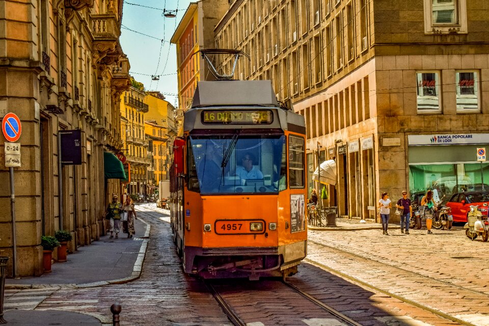 Transportation urban rail