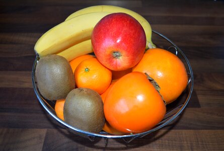Vitamins bananas kiwi