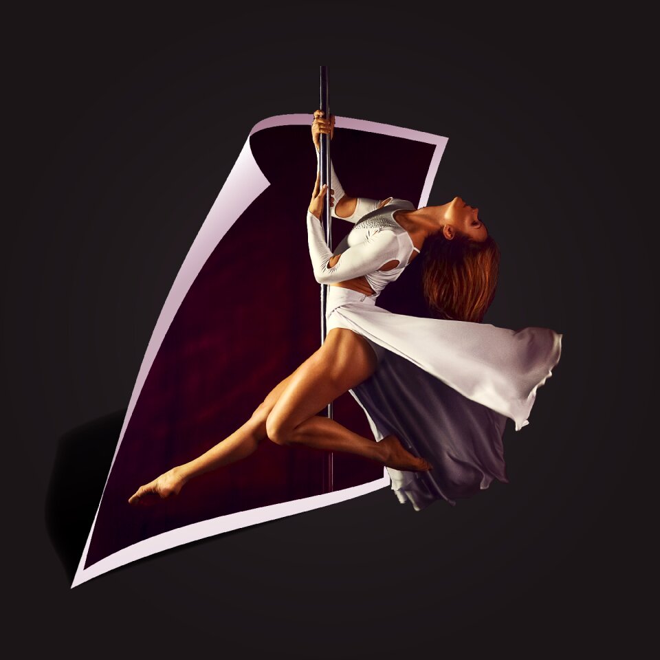 Model dance dance floor