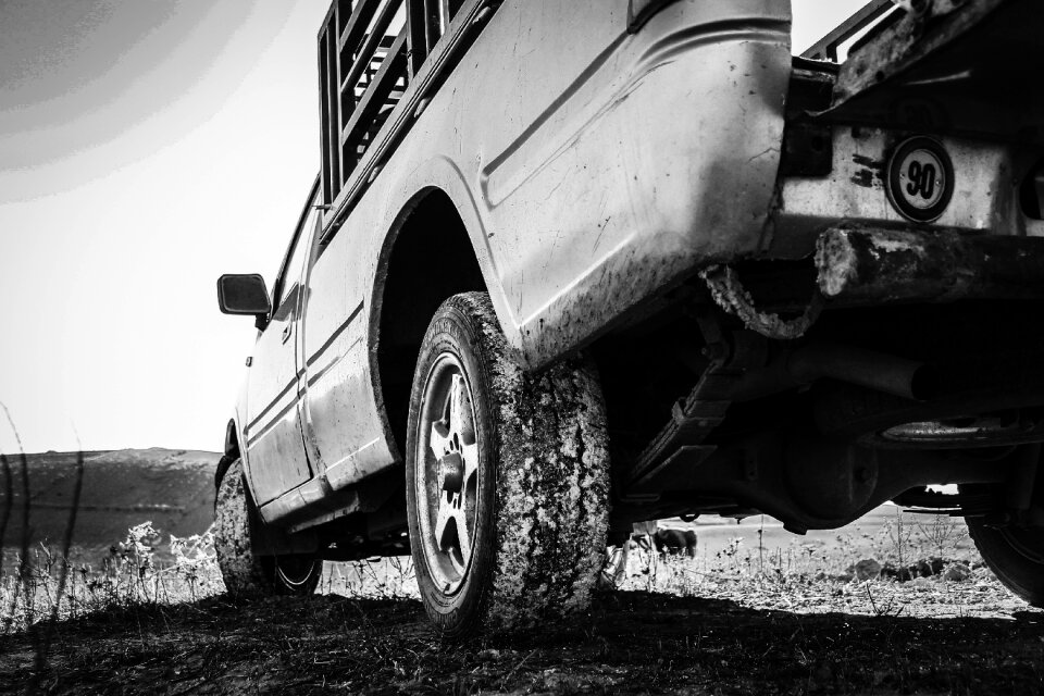 Extreme adventure suv