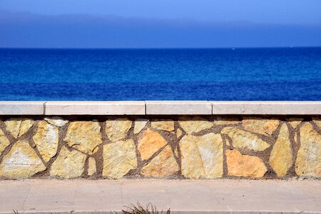 Horizon water blue