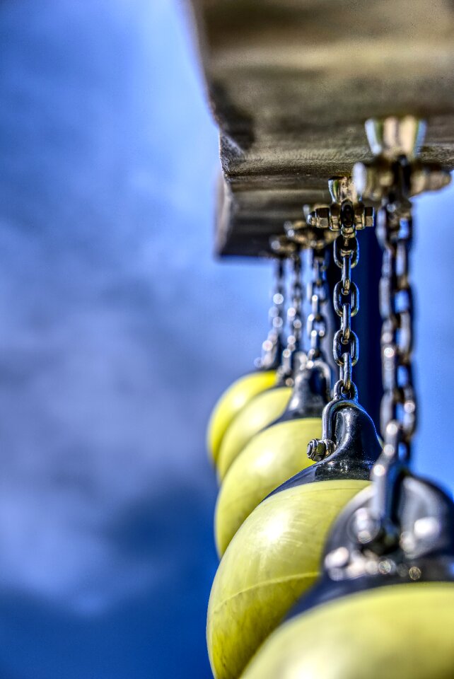 Jump playground screw