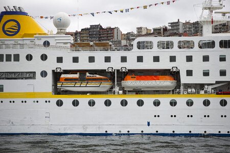 Port beach passenger