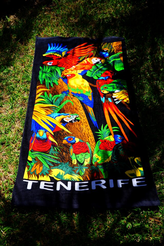 Colorful color bench towel