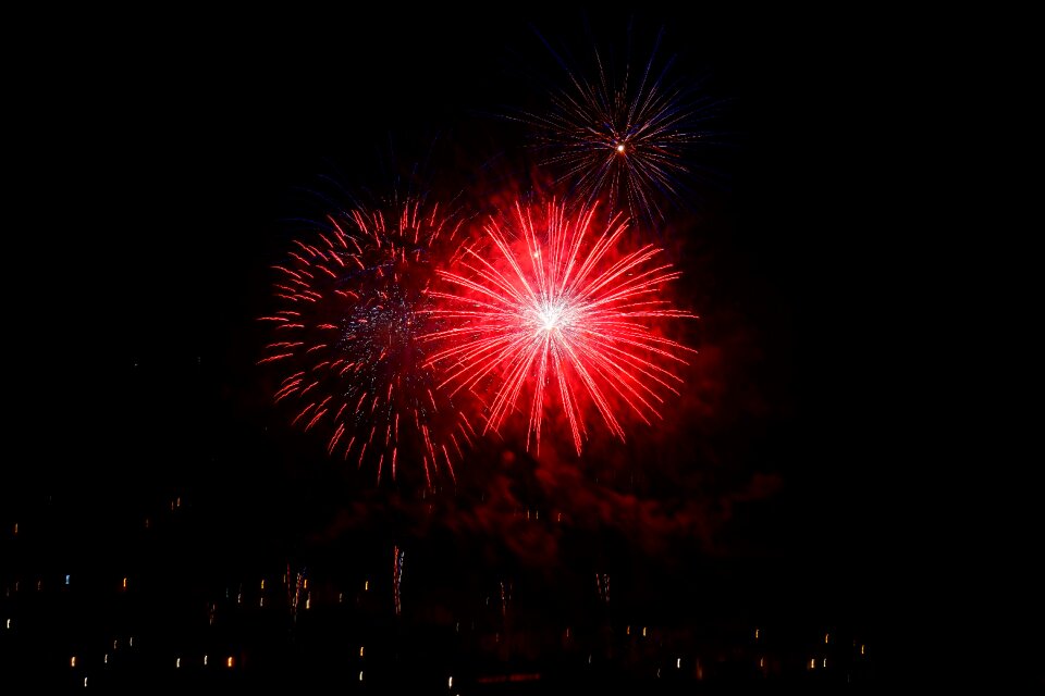 Bomb fireworks bomb fireworks