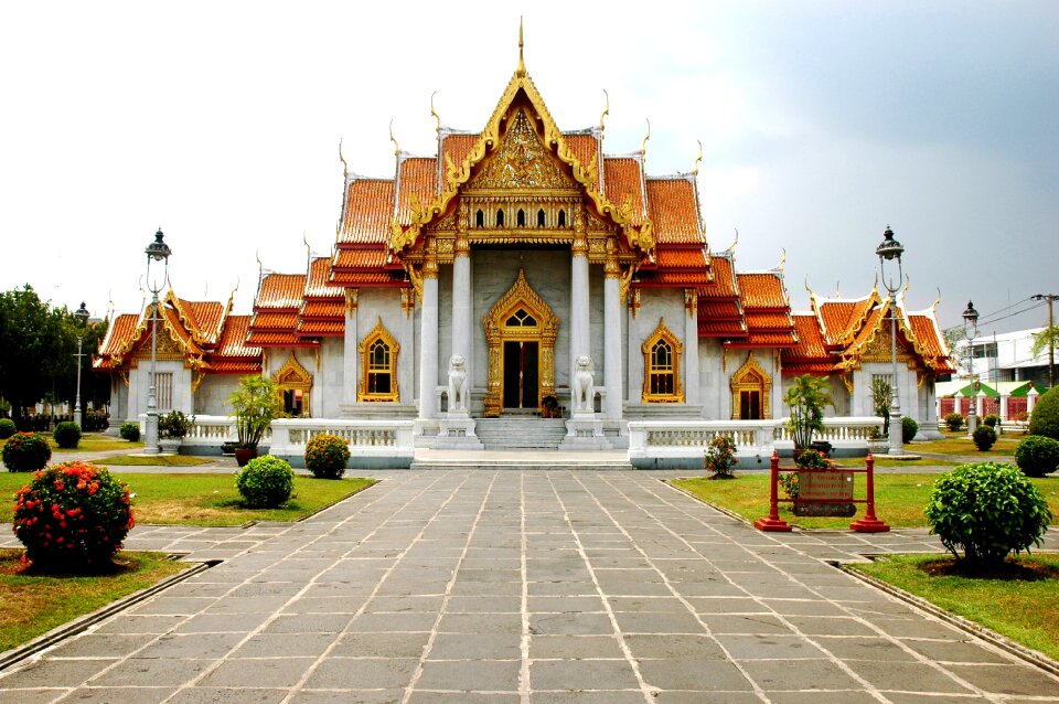 Religion tourism wat
