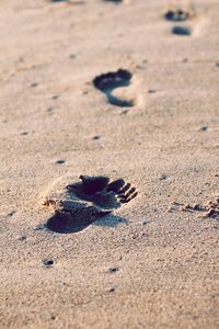 Tracks barefeet walking