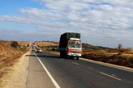 Nh-4 transportation vehicle photo