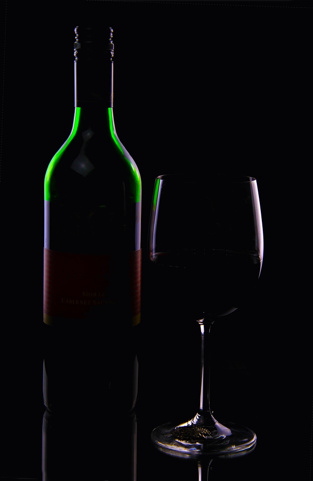 Bottle beverage wine
