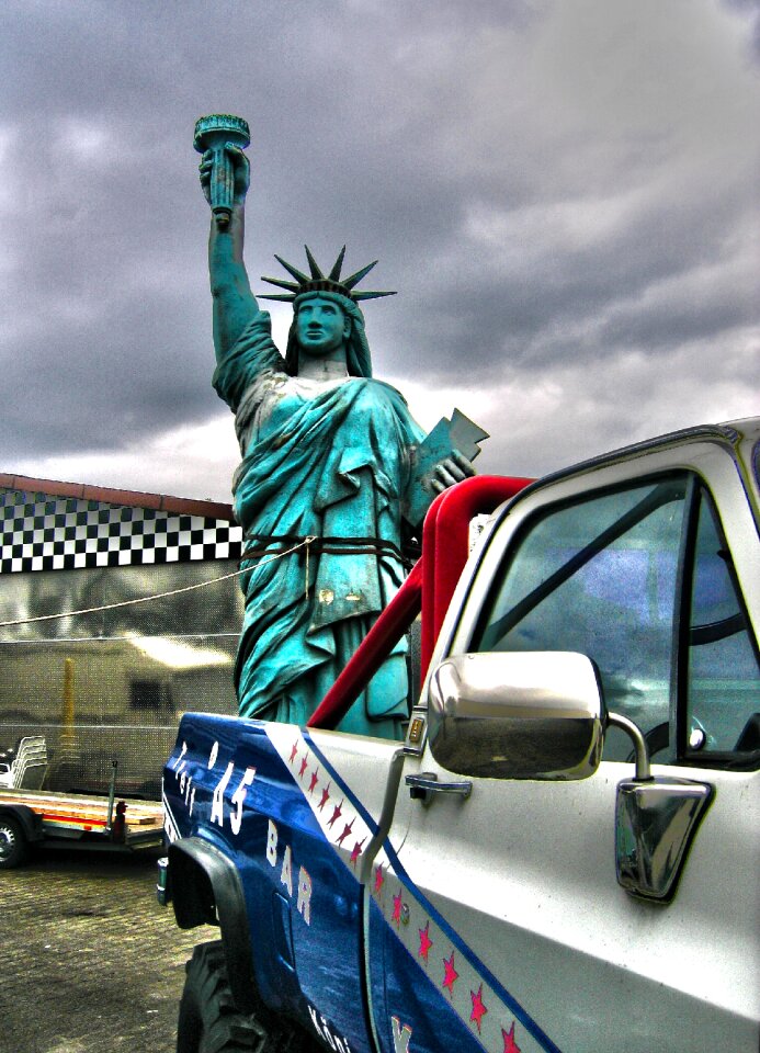Imitation junkyard freedom