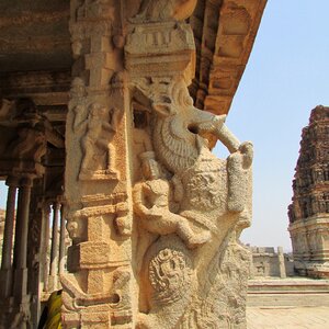 India statue stonework photo