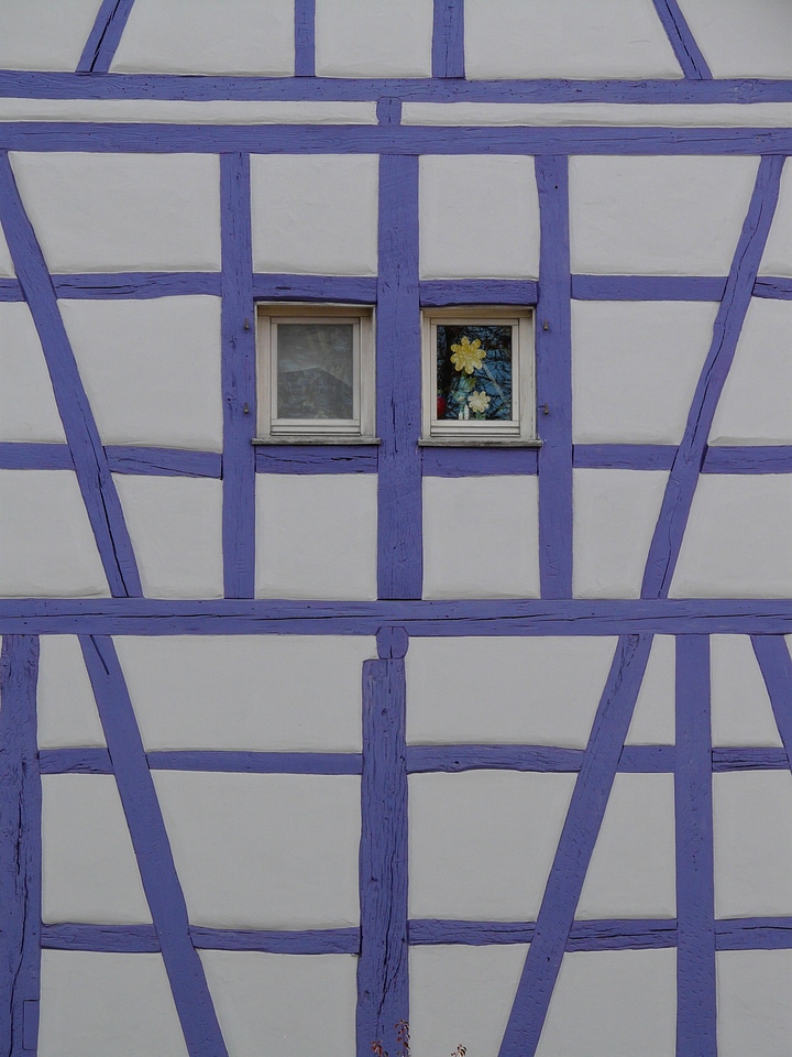 Fachwerkhaus truss building
