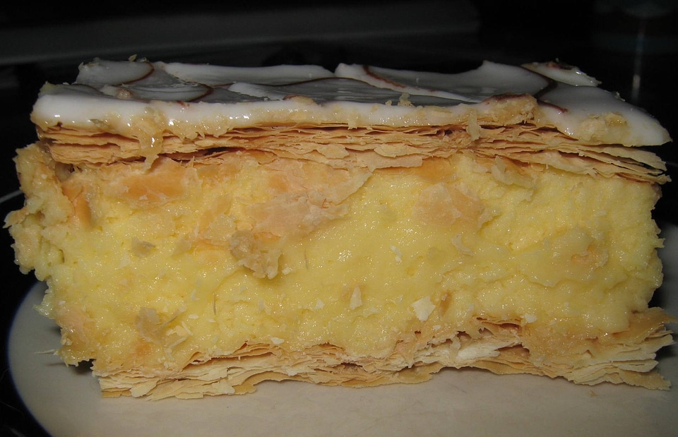 Cake vanilla slices