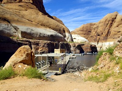 Rainbow bridge lake powell arizona