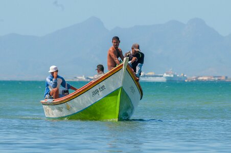 Men bay harbor photo