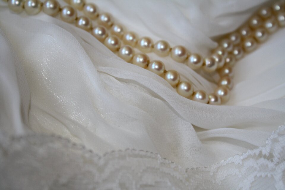 Wedding dress great shiny