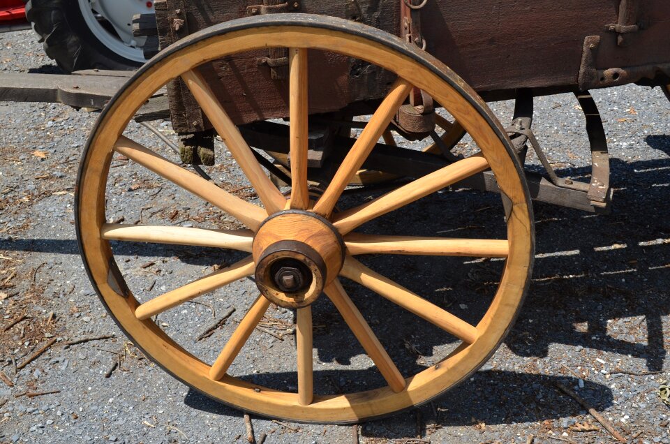Spokes wooden steel-rimmed
