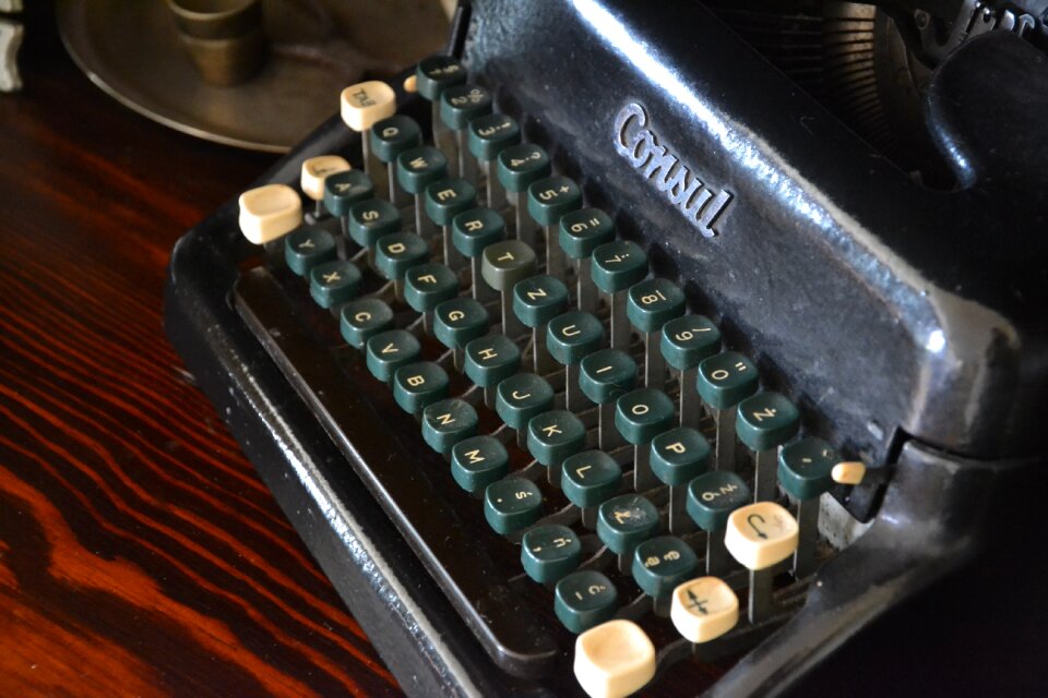 Typewriter machine monument
