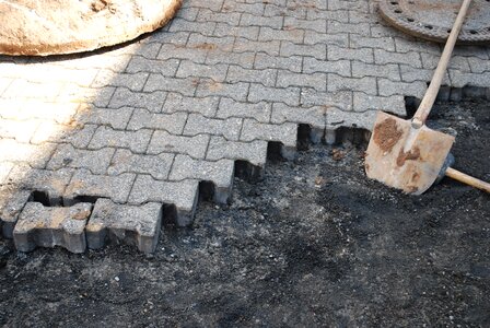 Unfinished road paving stone
