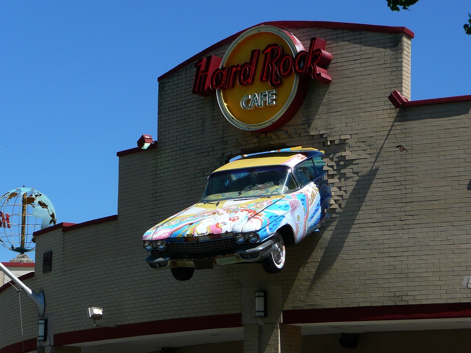 Hardrock cafe facade oldsmobile