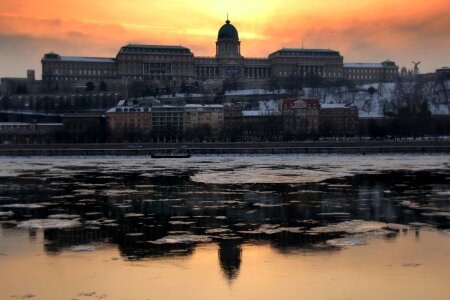 Budapest buda castle danube photo