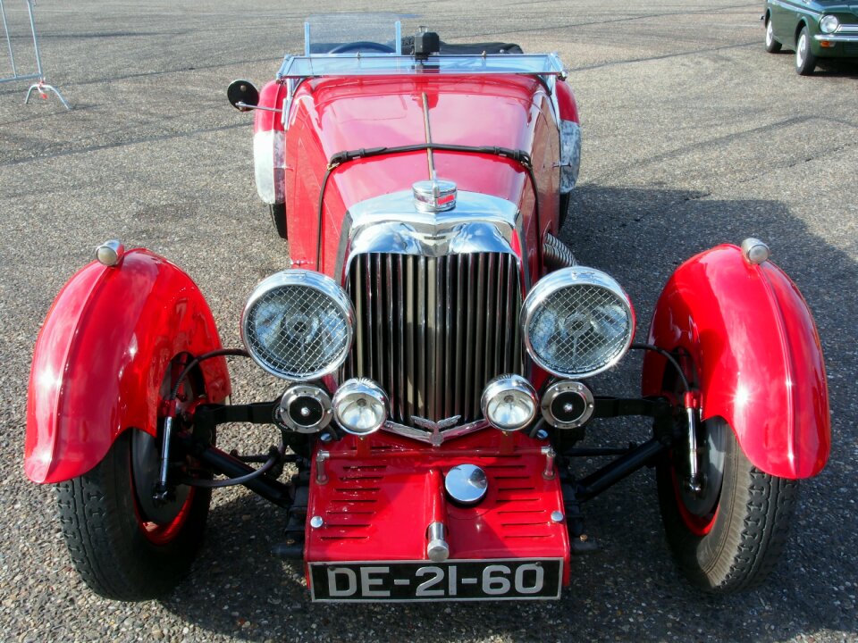 Auto automobile vehicle