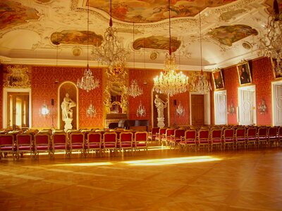 Decor luxurious city