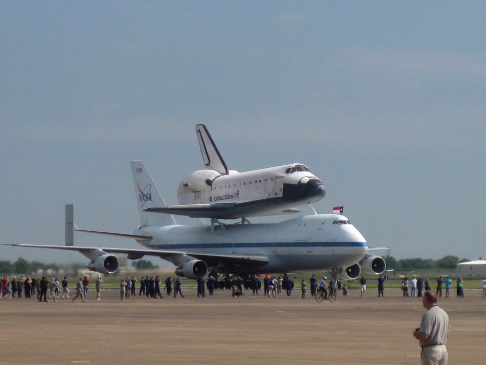 Aeroplane airplane space shuttle