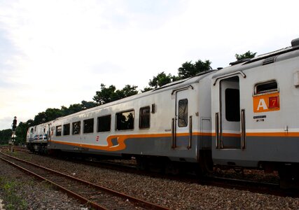 Railway kereta api bangunkarta photo