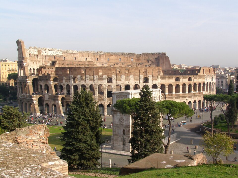 Amphitheatre rome overview