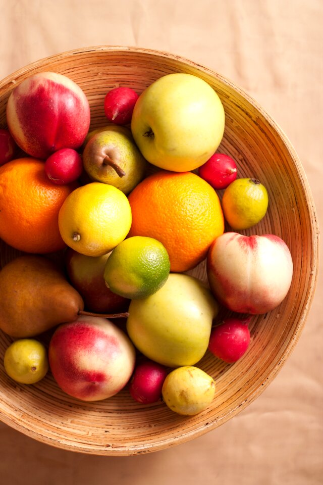 Lemon apple radish