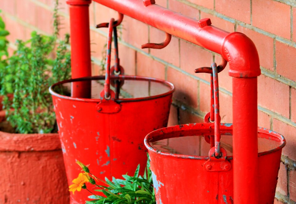 Extinguish precaution liquid