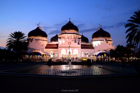 City islamic building photo