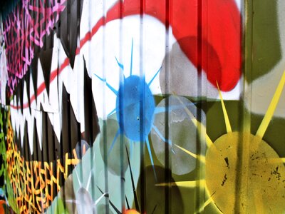 Color red paint