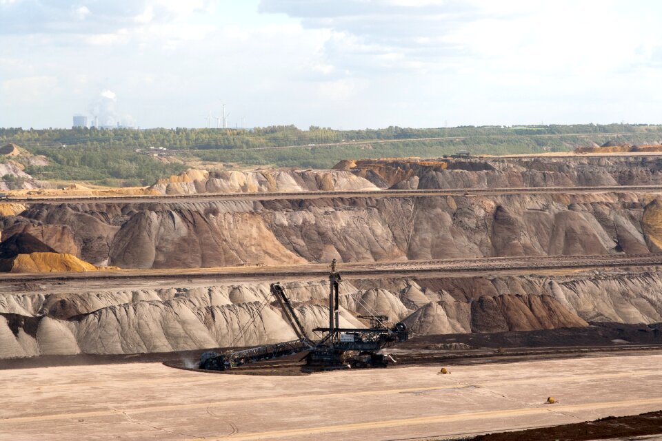 Quarry removal dump