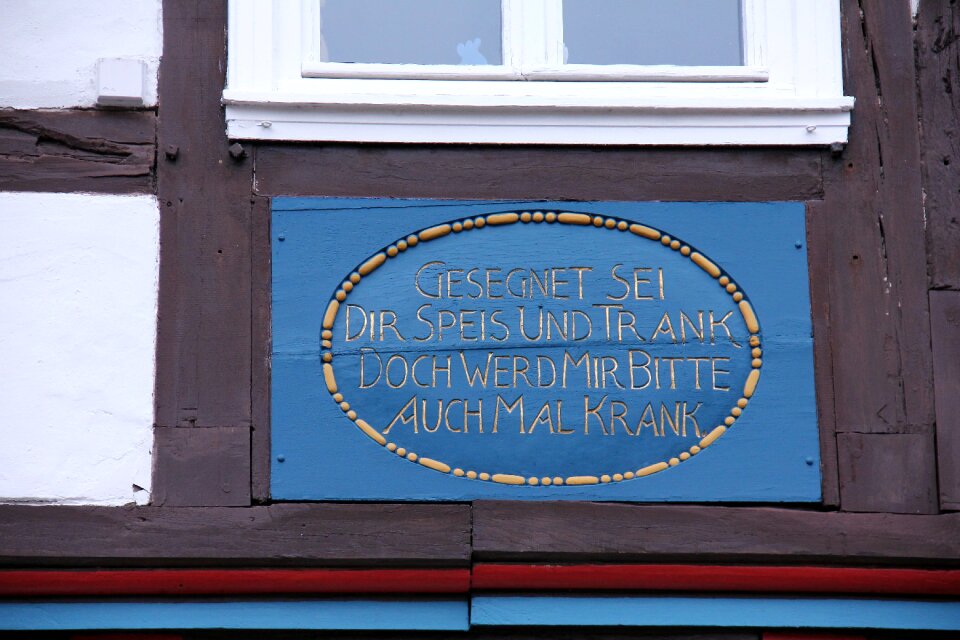 Inscription font blue