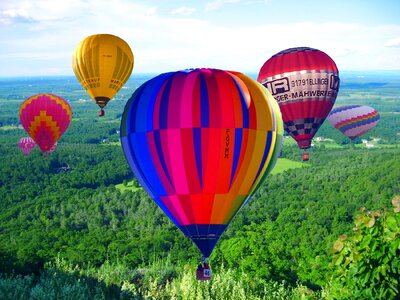 Colorful balloon games balloon races